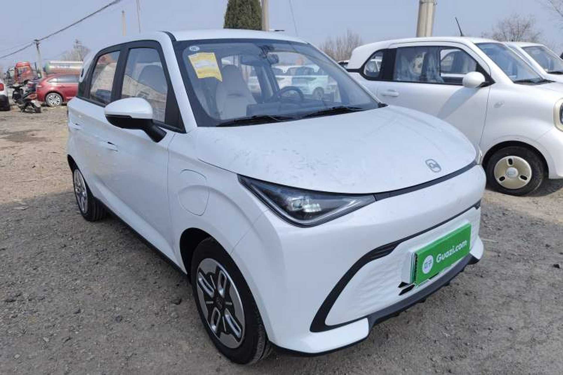Used Chery QQ Domi 2025 Model 305km Comfort Edition Front Right 45 Deg
