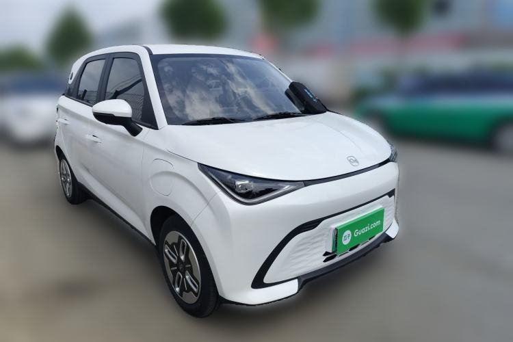 Used Chery QQ Domi 2025 Model 305km Comfort Edition Front Right 45 Deg