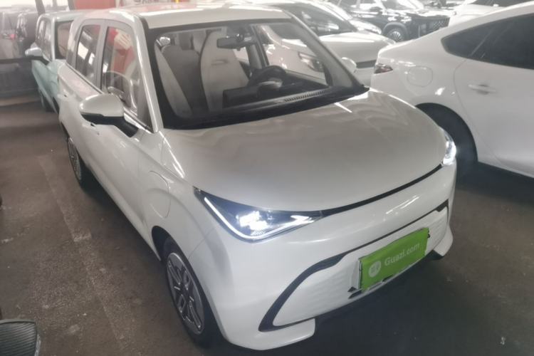 Used Chery QQ Domi 2025 Model 305km Comfort Edition Front Right 45 Deg