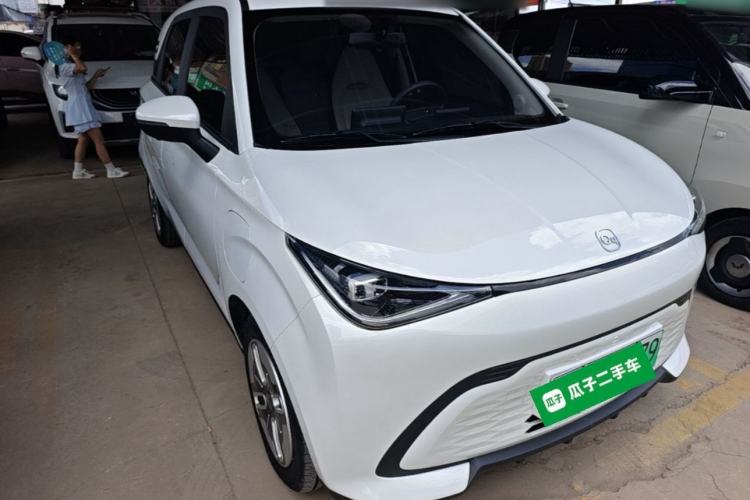 Used Chery QQ Domi 2025 Model 305km Comfort Edition Front Right 45 Deg