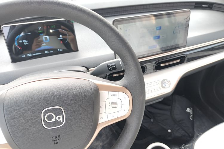 Used Chery QQ Domi 2025 Model 305km Comfort Edition Gear Lever