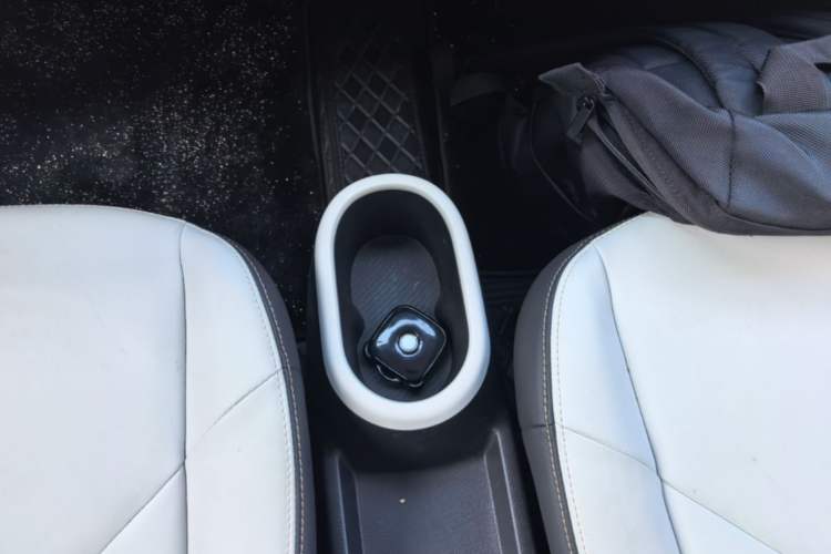 Used Chery QQ Domi 2025 Model 305km Comfort Edition Gear Lever