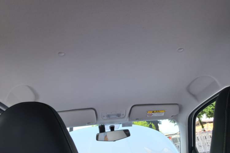 Used Chery QQ Domi 2025 Model 305km Comfort Edition Headliner