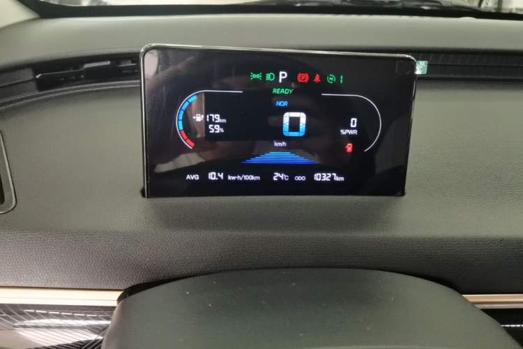 Used Chery QQ Domi 2025 Model 305km Comfort Edition Instrument Cluster
