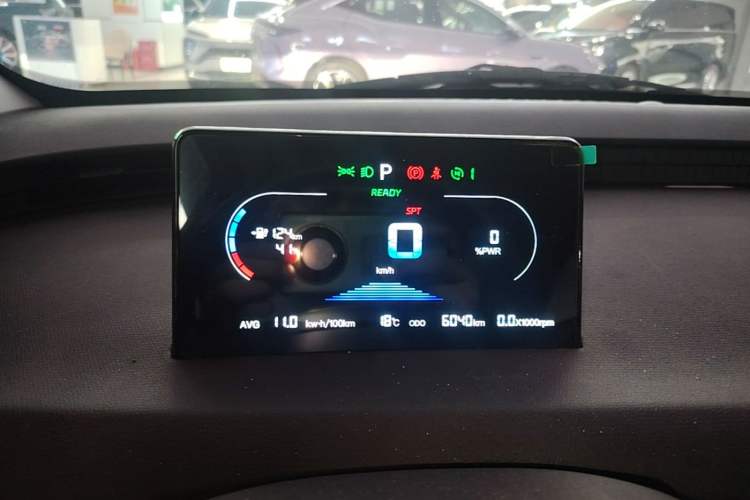 Used Chery QQ Domi 2025 Model 305km Comfort Edition Instrument Cluster