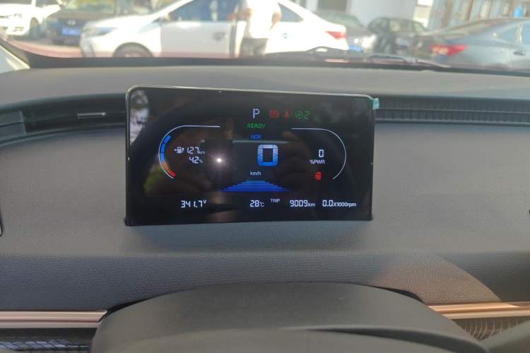 Used Chery QQ Domi 2025 Model 305km Comfort Edition Instrument Cluster