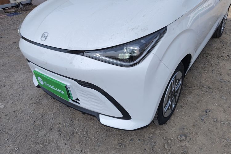 Used Chery QQ Domi 2025 Model 305km Comfort Edition Left Front Headlight
