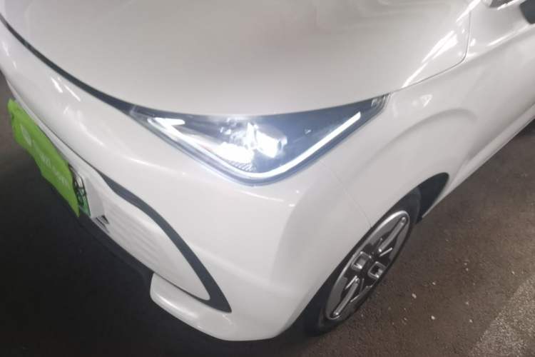 Used Chery QQ Domi 2025 Model 305km Comfort Edition Left Front Headlight