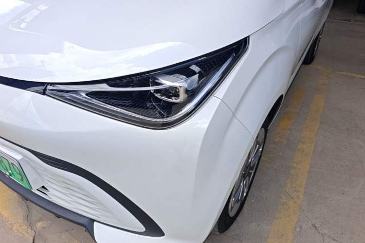 Used Chery QQ Domi 2025 Model 305km Comfort Edition Left Front Headlight