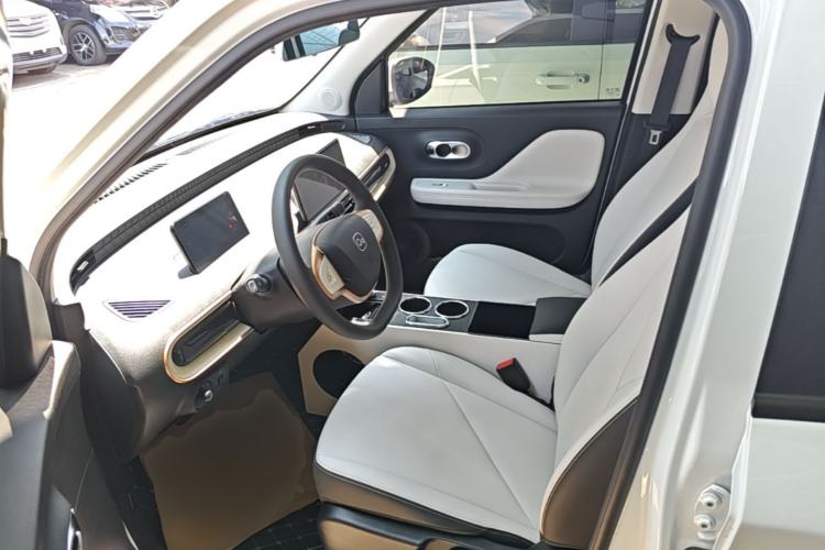Used Chery QQ Domi 2025 Model 305km Comfort Edition Left Front Seat