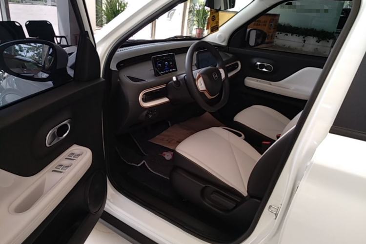Used Chery QQ Domi 2025 Model 305km Comfort Edition Left Front Seat