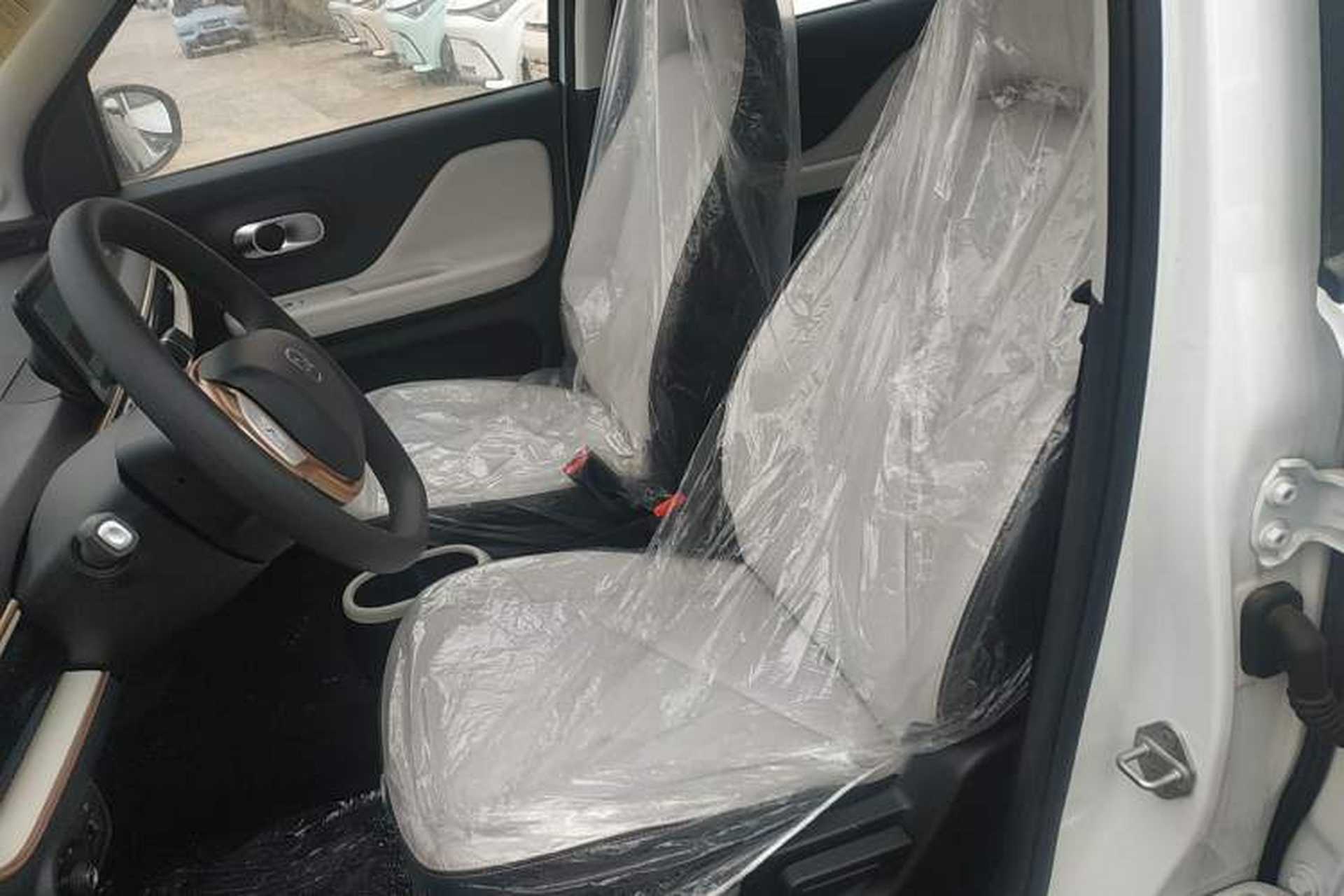 Used Chery QQ Domi 2025 Model 405km Comfort Edition Left Front Seat