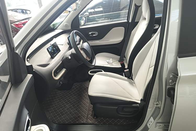 Used Chery QQ Domi 2025 Model 305km Comfort Edition Left Front Seat