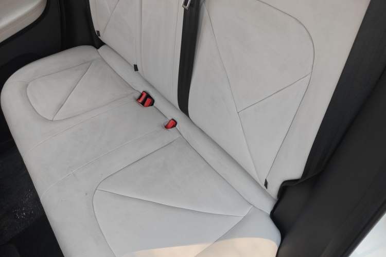 Used Chery QQ Domi 2025 Model 305km Comfort Edition Left Rear Seat