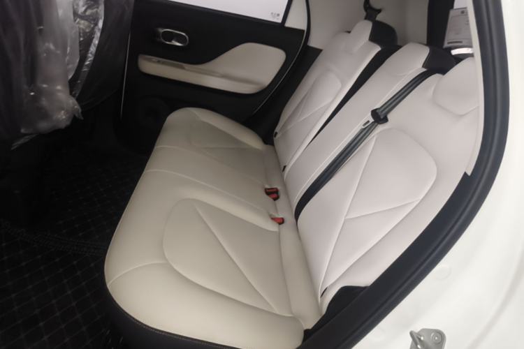 Used Chery QQ Domi 2025 Model 405km Comfort Edition Left Rear Seat