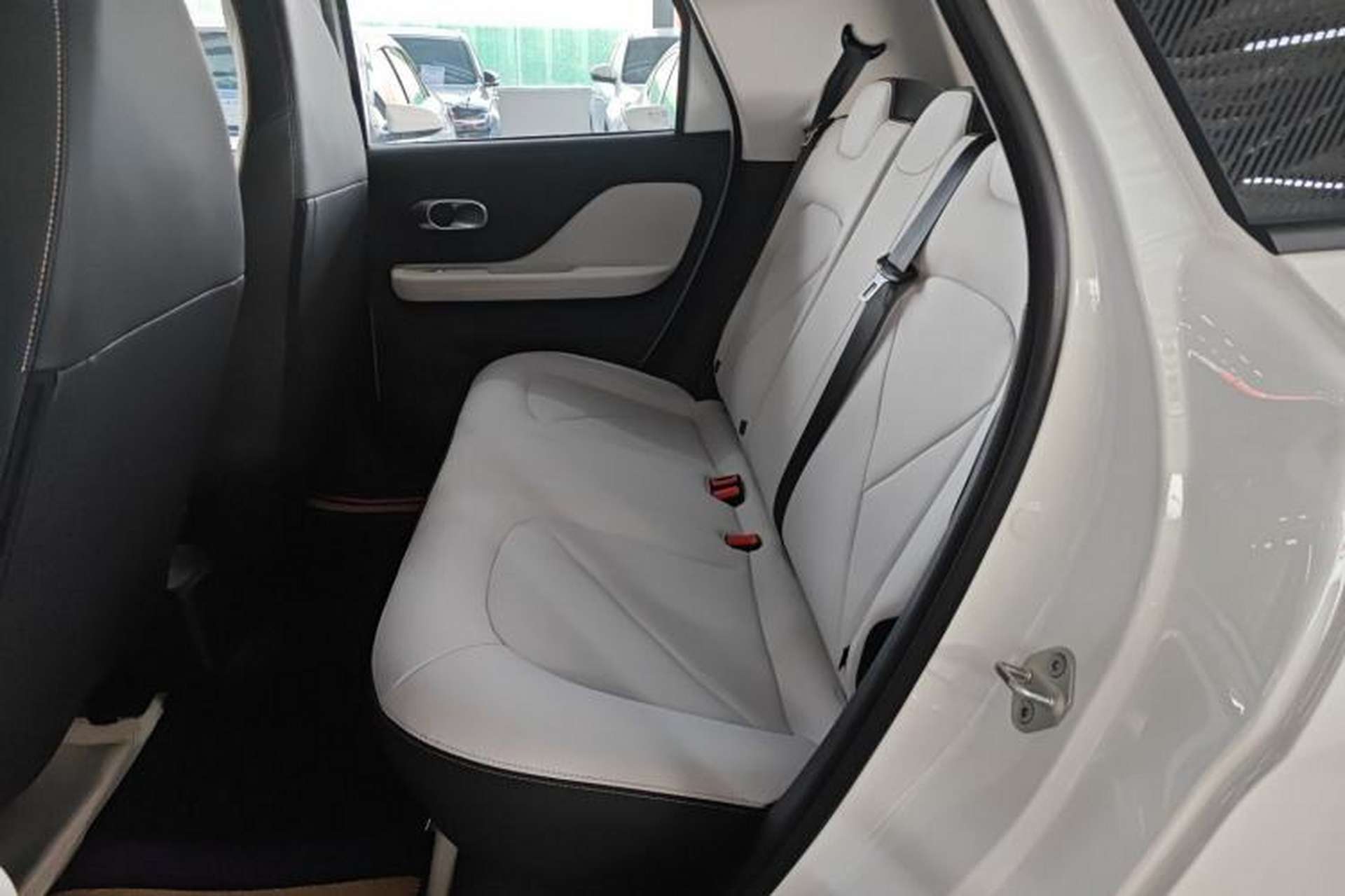 Used Chery QQ Domi 2025 Model 305km Comfort Edition Left Rear Seat