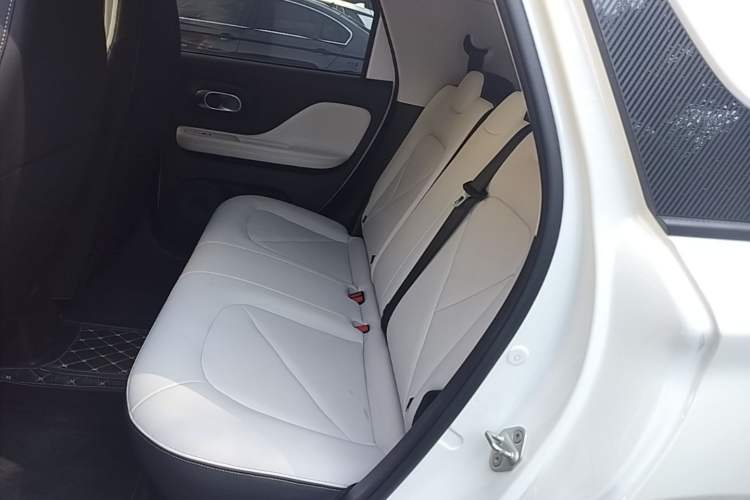 Used Chery QQ Domi 2025 Model 305km Comfort Edition Left Rear Seat