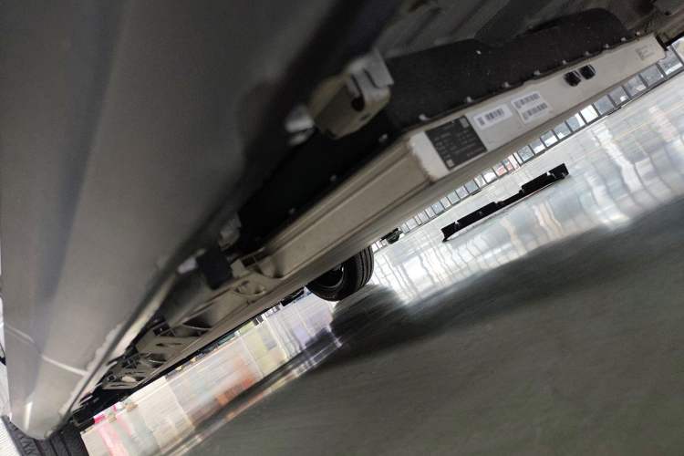 Used Chery QQ Domi 2025 Model 305km Comfort Edition Left Side Sill
