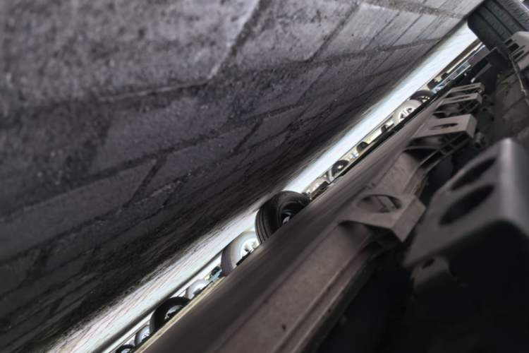 Used Chery QQ Domi 2025 Model 305km Comfort Edition Left Side Sill