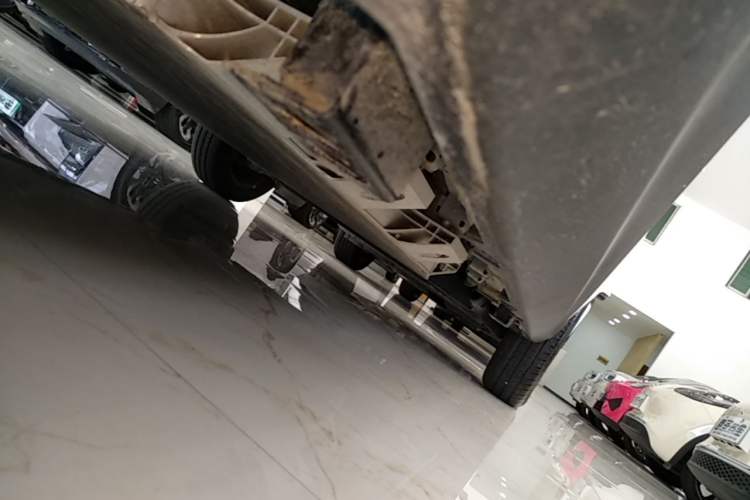 Used Chery QQ Domi 2025 Model 305km Comfort Edition Left Side Sill