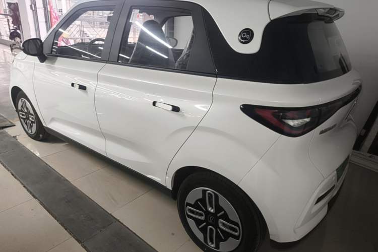Used Chery QQ Domi 2025 Model 405km Comfort Edition Rear Left 45 Deg