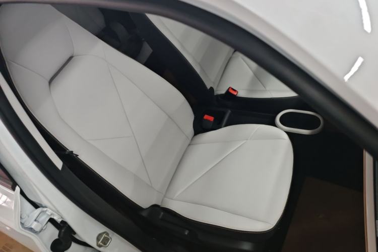 Used Chery QQ Domi 2025 Model 305km Comfort Edition Right Front Seat