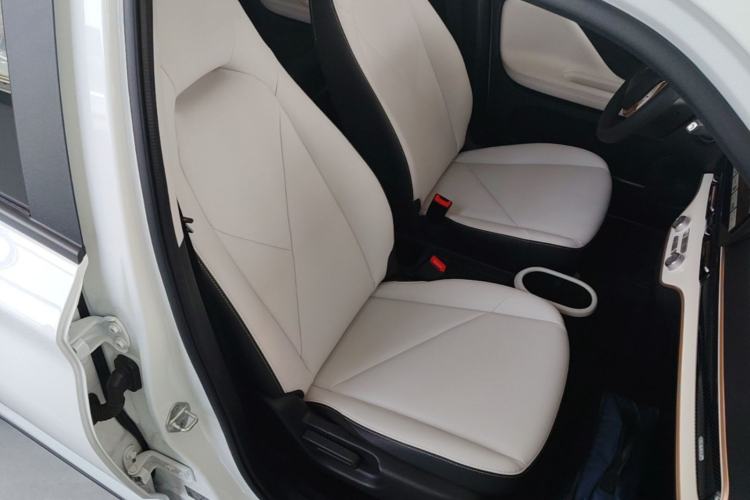 Used Chery QQ Domi 2025 Model 305km Comfort Edition Right Front Seat