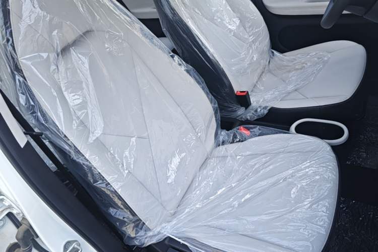 Used Chery QQ Domi 2025 Model 305km Comfort Edition Right Front Seat
