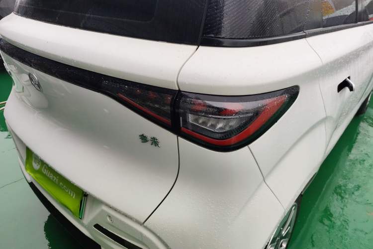 Used Chery QQ Domi 2025 Model 305km Comfort Edition Right Rear Taillight