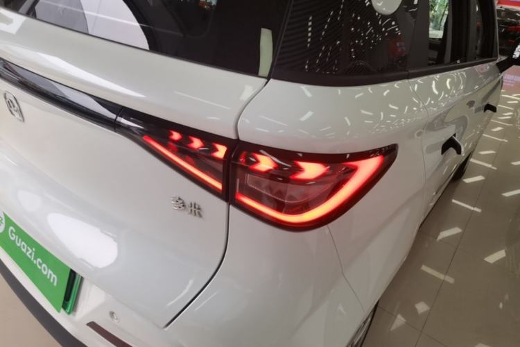 Used Chery QQ Domi 2025 Model 305km Comfort Edition Right Rear Taillight