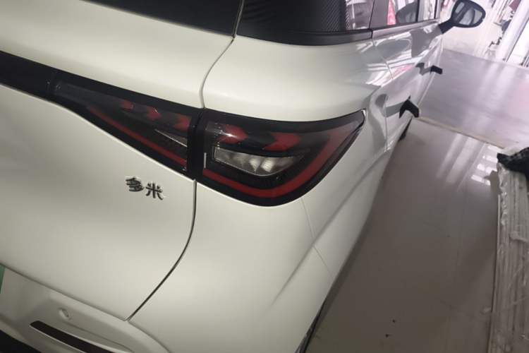 Used Chery QQ Domi 2025 Model 405km Comfort Edition Right Rear Taillight