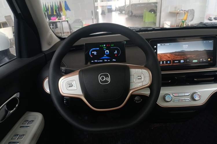 Used Chery QQ Domi 2025 Model 305km Comfort Edition Steering Wheel