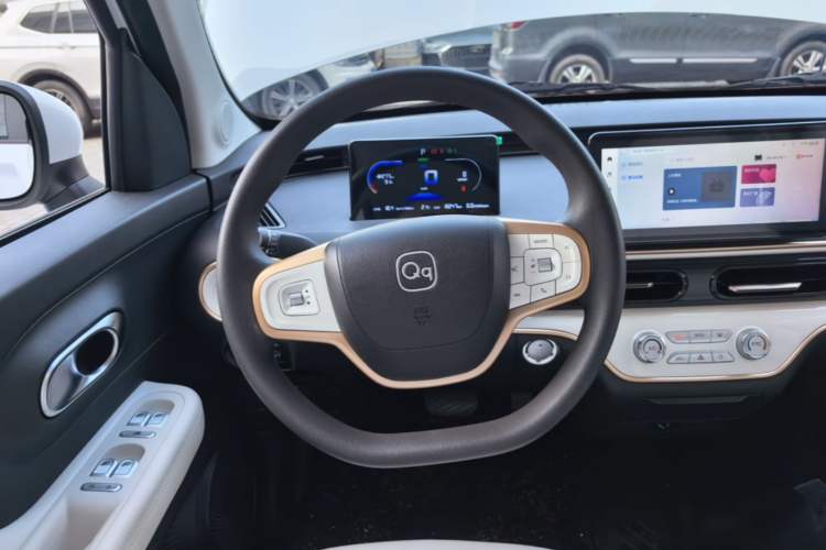 Used Chery QQ Domi 2025 Model 305km Comfort Edition Steering Wheel