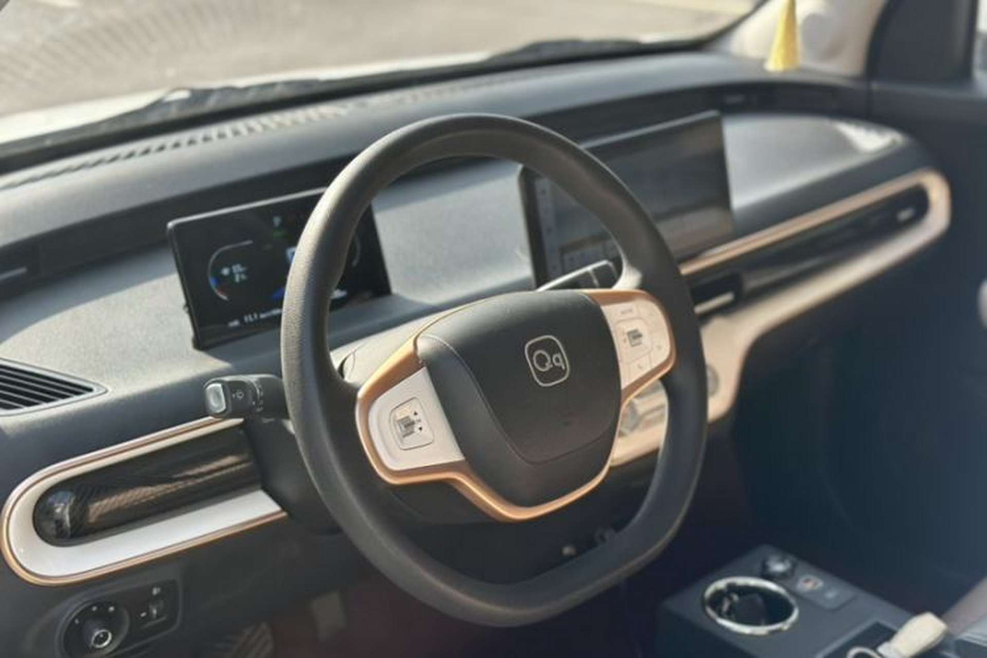 Used Chery QQ Domi 2025 Model 305km Comfort Edition Steering Wheel
