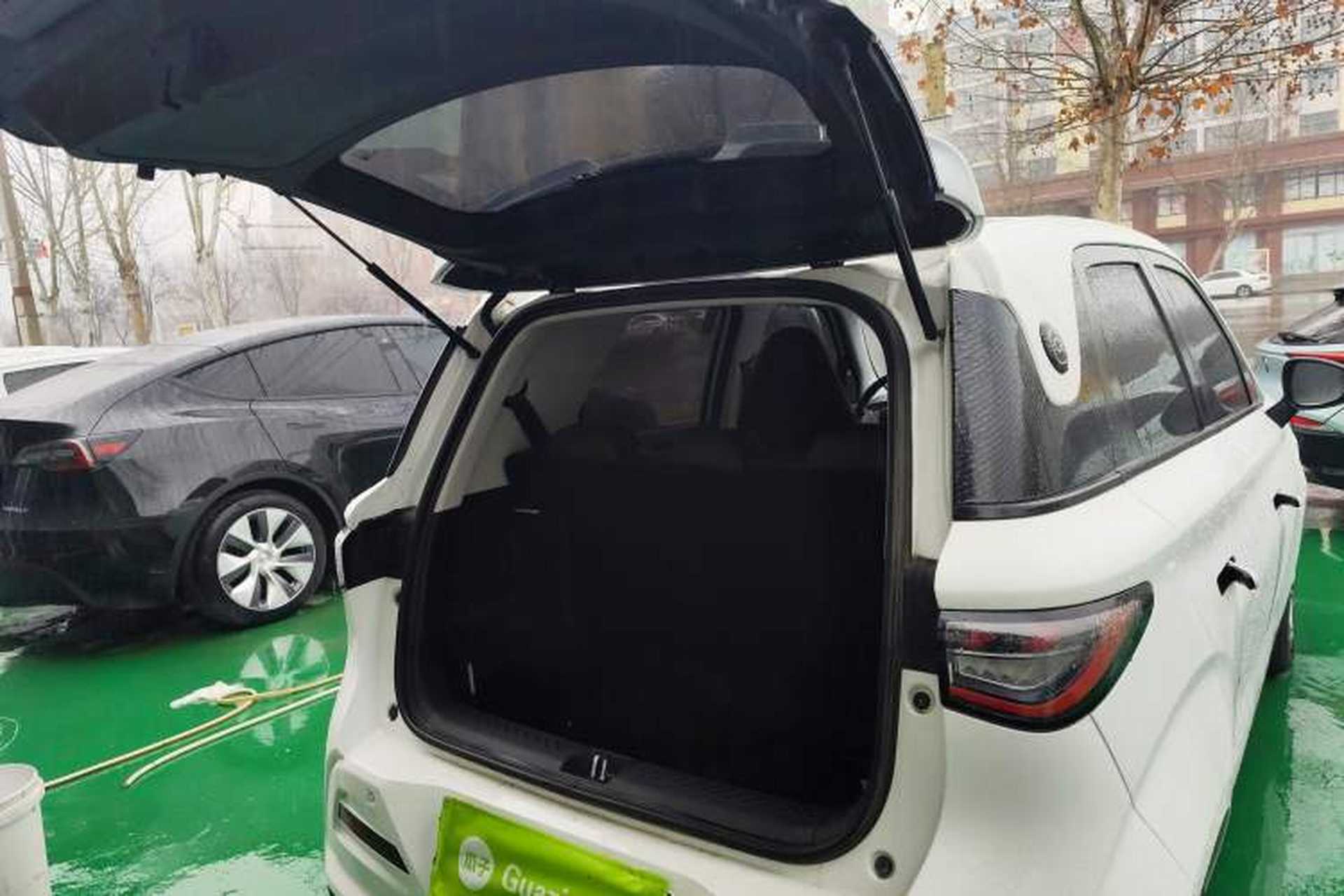 Used Chery QQ Domi 2025 Model 305km Comfort Edition Trunk