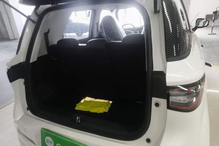 Used Chery QQ Domi 2025 Model 405km Comfort Edition Trunk