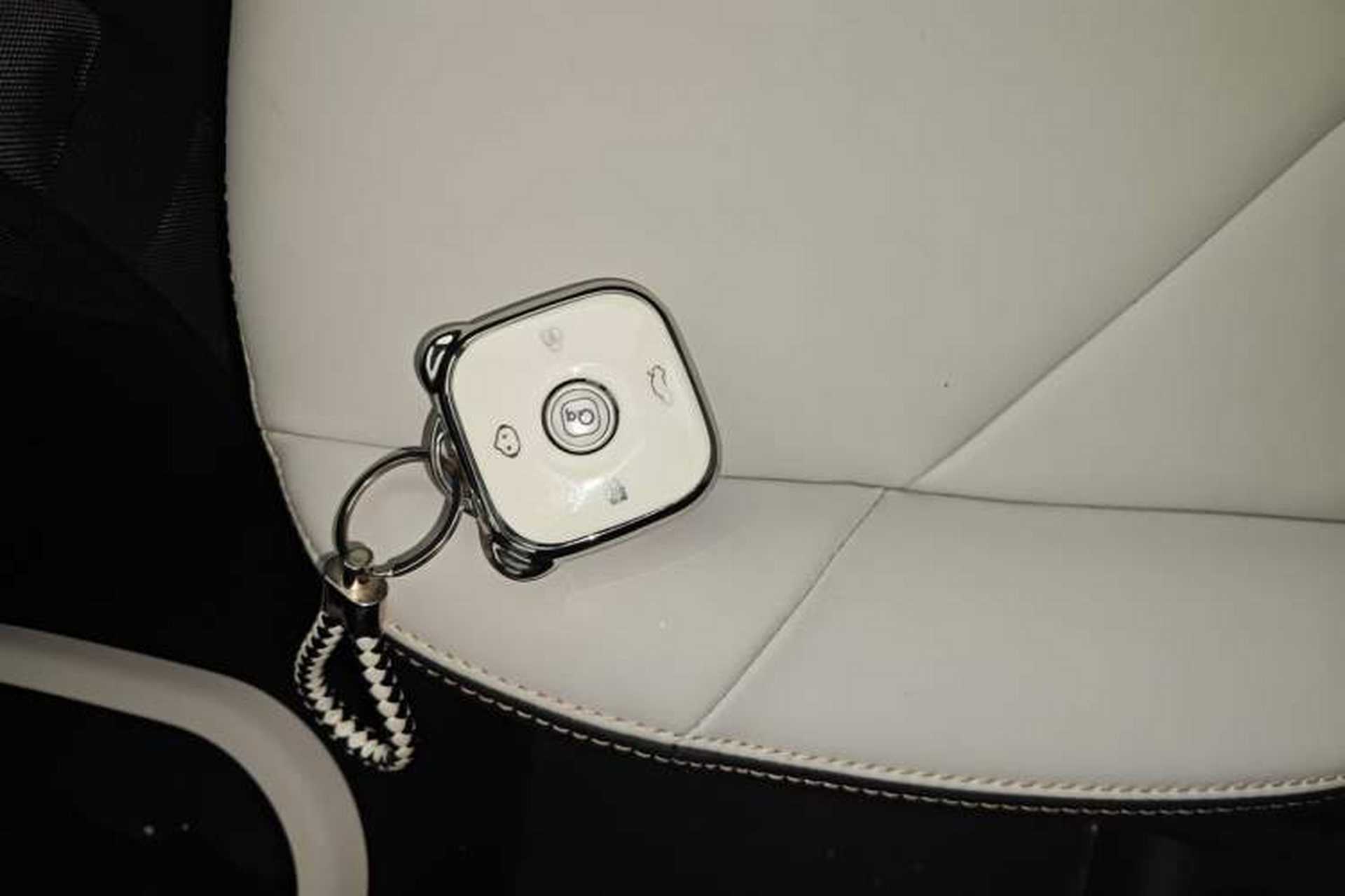 Used Chery QQ Domi 2025 Model 305km Comfort Edition Vehicle Key