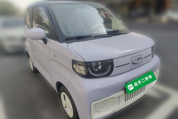 Used Chery QQ Ice Cream 2022 170km Sundae Phosphate Lithium-Ion Front Right 45 Deg