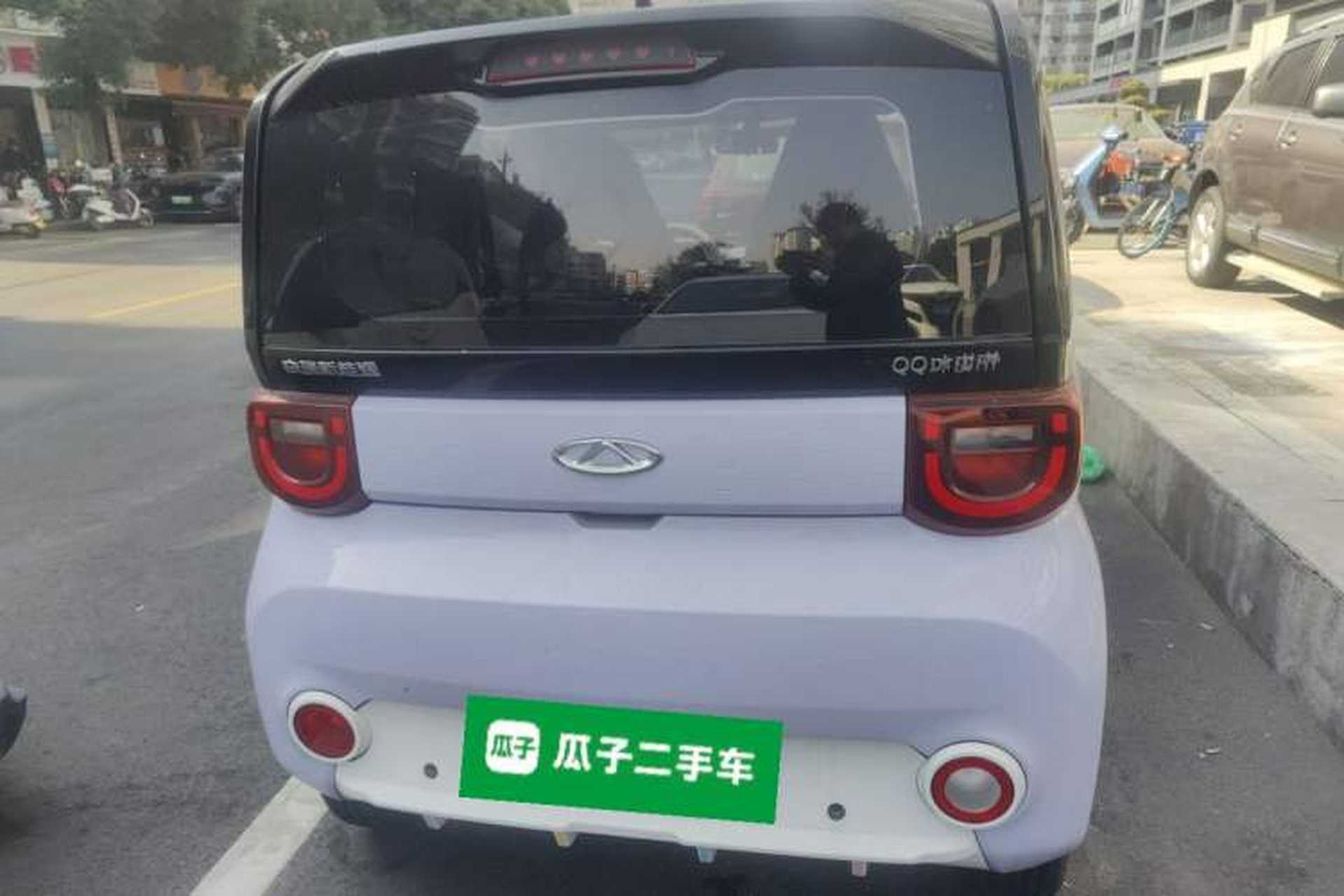 Used Chery QQ Ice Cream 2022 170km Sundae Phosphate Lithium-Ion Rear
