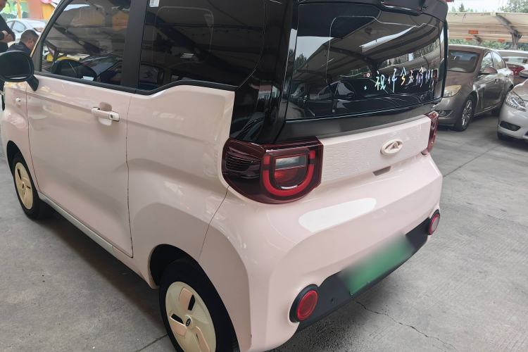 Used Chery QQ Ice Cream 2022 120km Conical Shape Lithium Iron Phosphate Exterior 3
