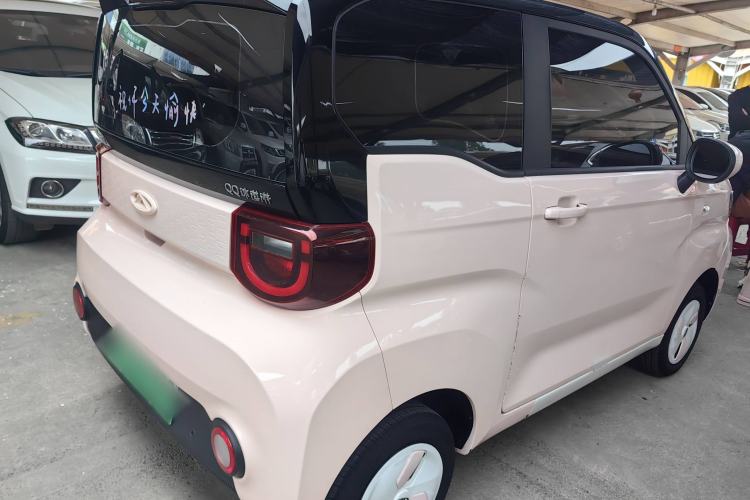 Used Chery QQ Ice Cream 2022 120km Conical Shape Lithium Iron Phosphate Exterior 4