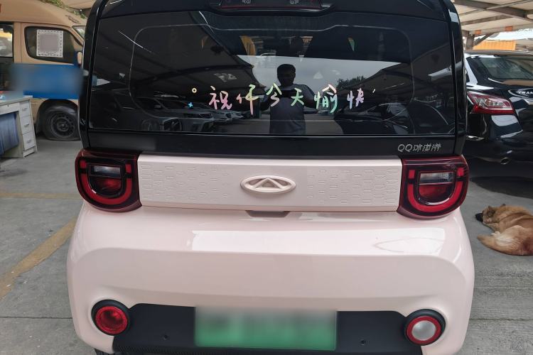Used Chery QQ Ice Cream 2022 120km Conical Shape Lithium Iron Phosphate Exterior 5