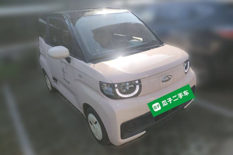 Used Chery QQ Ice Cream 2022 170km Sundae Phosphate Lithium-Ion Front Right 45 Deg