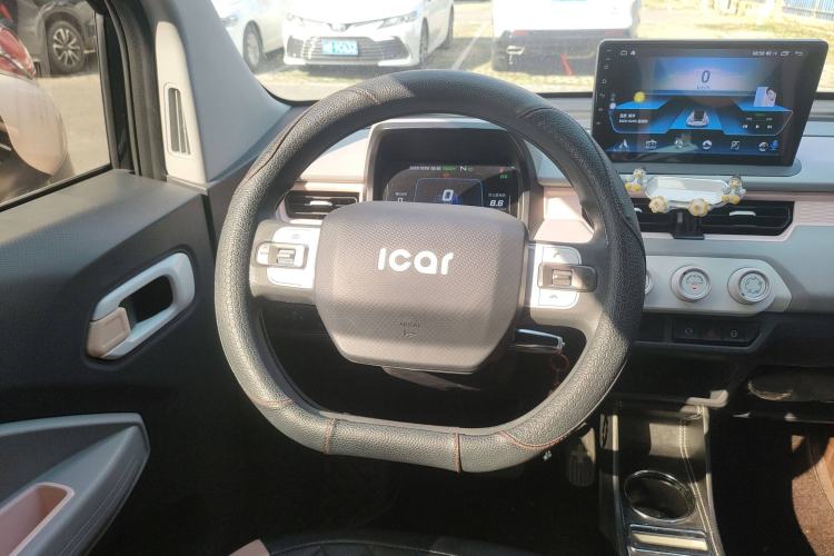 Used Chery QQ Ice Cream 2022 170km Sundae Phosphate Lithium-Ion Steering Wheel