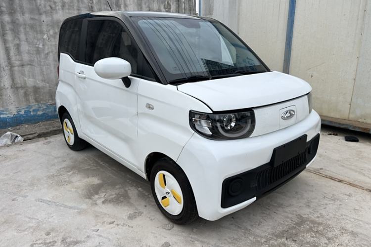 Used Chery QQ Ice Cream 2022 170km Sundae Phosphate Lithium-Ion Exterior 5