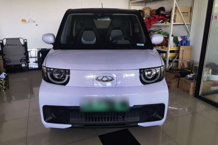 Used Chery QQ Ice Cream 2022 170km Sundae Phosphate Lithium-Ion Exterior 1
