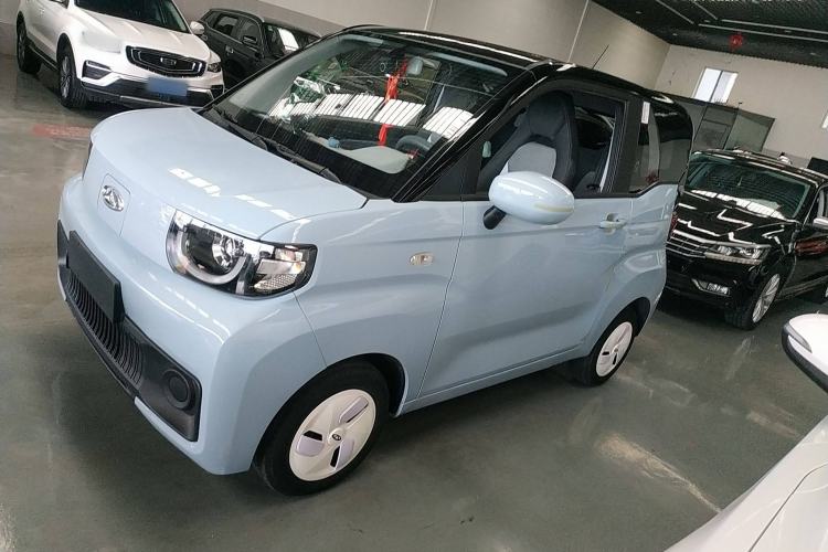 Used Chery QQ Ice Cream 2022 170km Sundae Phosphate Lithium-Ion Exterior 3