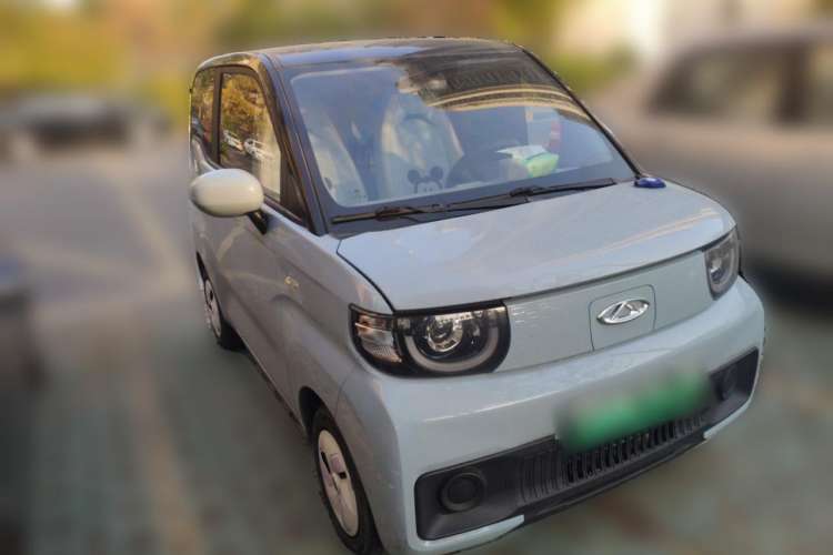 Used Chery QQ Ice Cream 2022 170km Sundae Phosphate Lithium-Ion Front Right 45 Deg