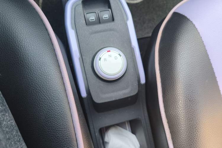 Used Chery QQ Ice Cream 2022 Pudding Model Gear Lever