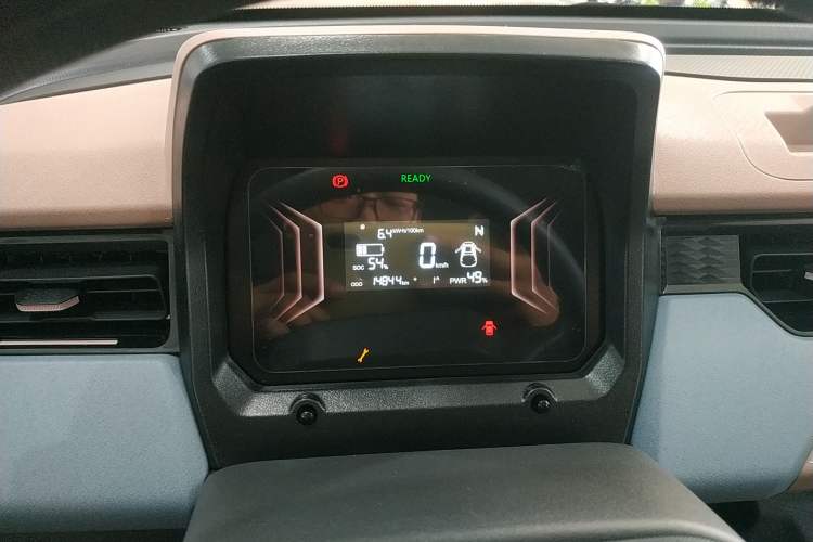 Used Chery QQ Ice Cream 2022 120km Milkshake Phosphate Lithium-Iron Instrument Cluster